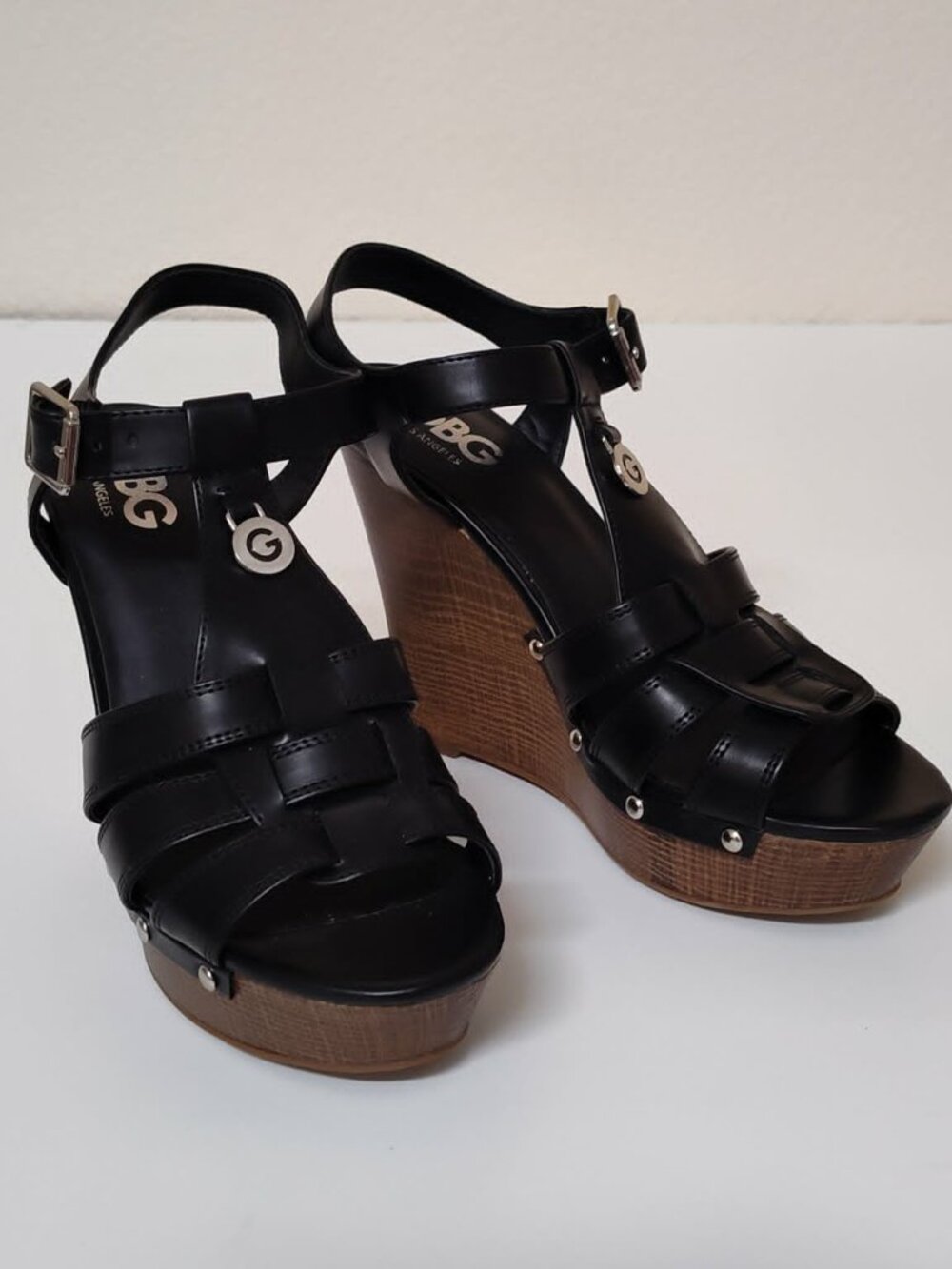 GBG Black platform wedge sandals size 8